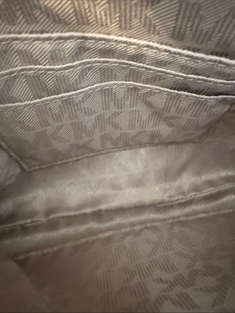 Michael Kors Jet Set Travel series  wristlet/clutch